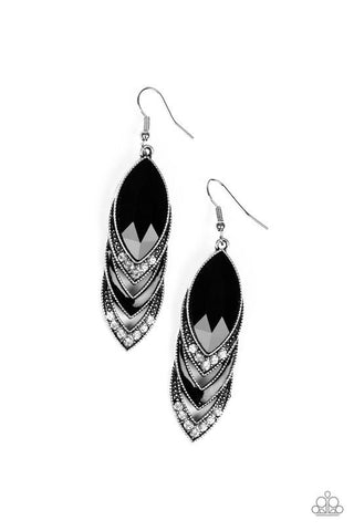 Paparazzi High-End Highness - Black