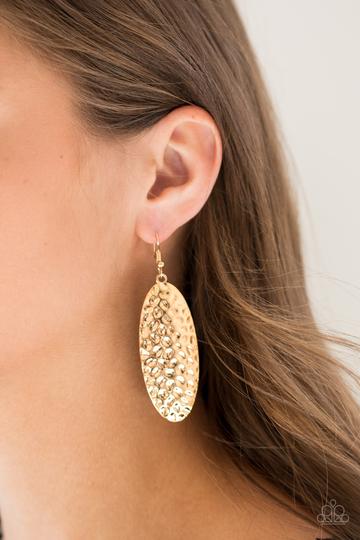 Paparazzi Radiantly Radiant - Gold