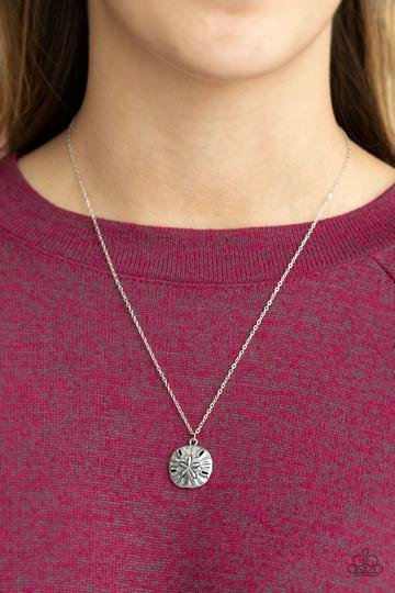 Paparazzi Sand Dollar Shores - Silver