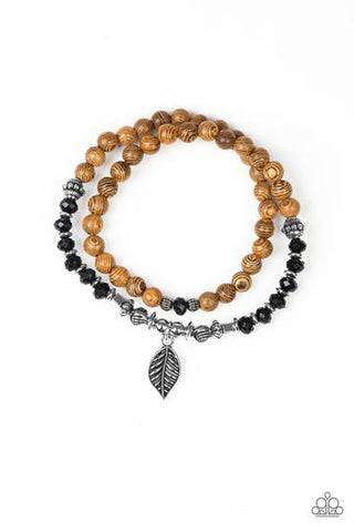 Paparazzi Wonderfully Woodland - Black