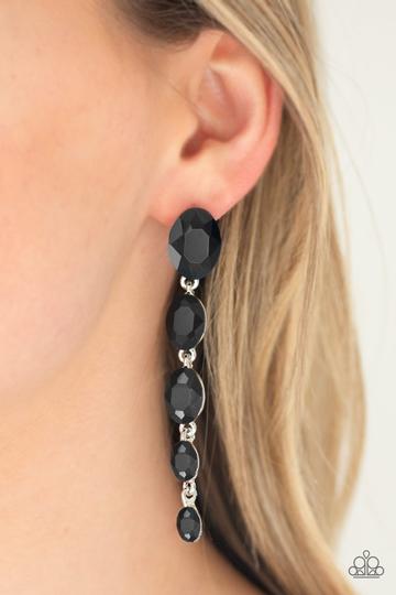 Paparazzi Red Carpet Radiance - Black