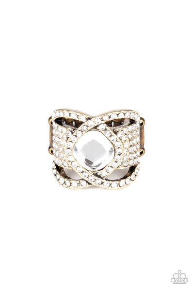 Paparazzi Triple Crown Twinkle - Brass