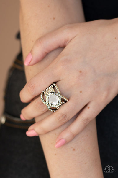 Paparazzi Triple Crown Twinkle - Brass