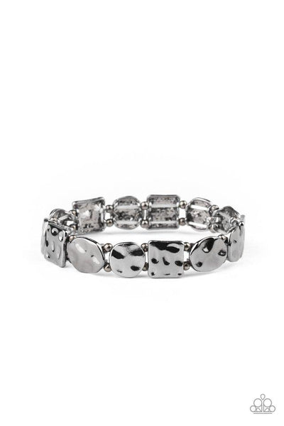 Paparazzi Hammered Harmony - Black