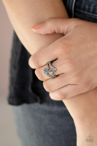 Paparazzi Over The Top Glamour - Silver