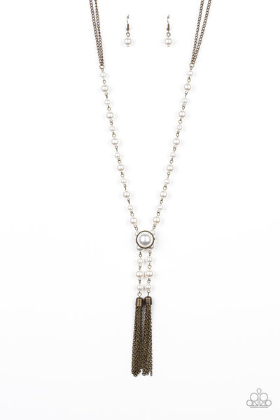 Paparazzi Vintage Diva - Brass