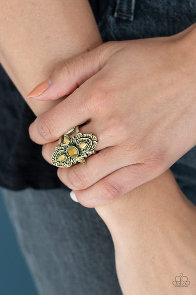 Paparazzi Glam Demand - Brass Ring
