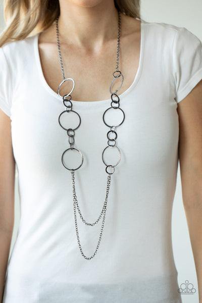 Paparazzi Basic Babe - Black Necklace