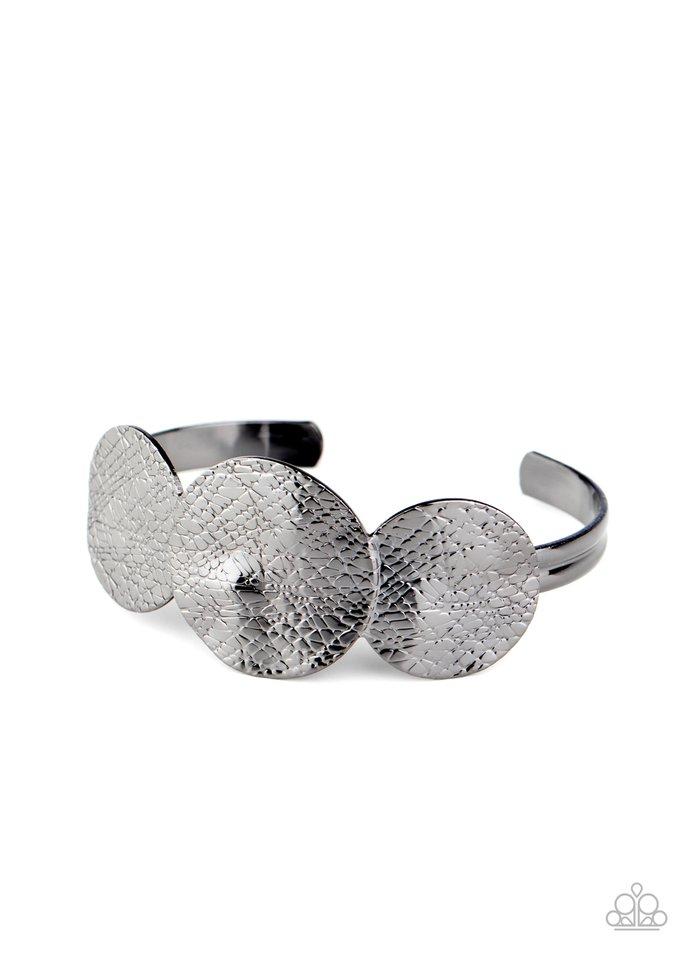 Paparazzi Urban Aftershock - Black Bracelet