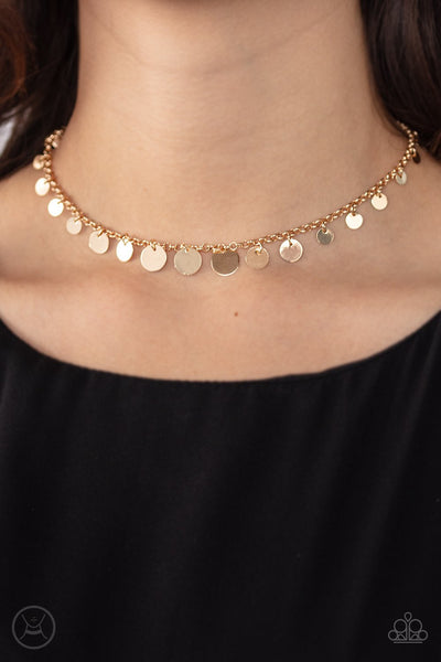 Paparazzi Minimal Magic - Gold Necklace
