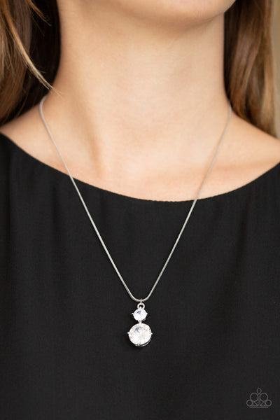 Paparazzi Top Dollar Diva - White Necklace