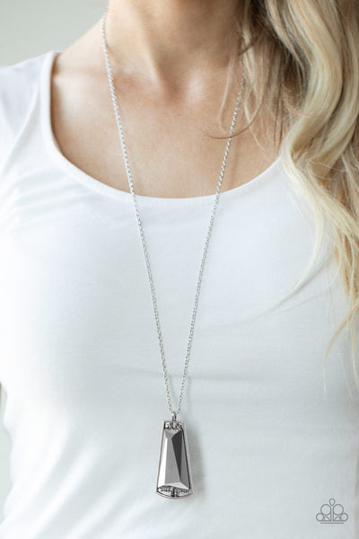 Paparazzi Empire State Elegance - Silver Necklace