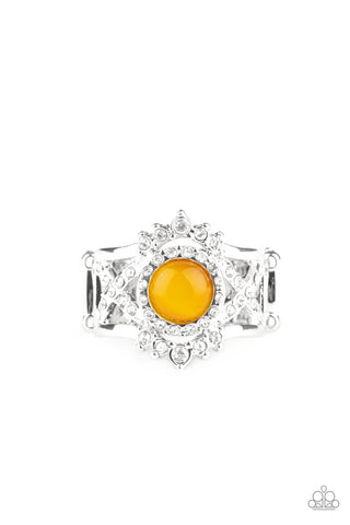 Paparazzi Decadently Dreamy - Yellow Ring