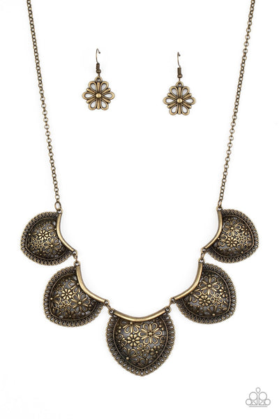 Paparazzi Garden Pixie - Brass