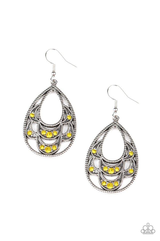 Paparazzi Malibu Macrame - Yellow