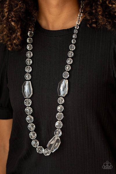Paparazzi Malibu Masterpiece - White Necklace