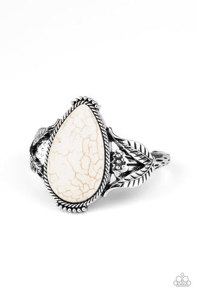 Paparazzi Blooming Oasis - White Bracelet