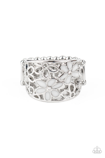 Paparazzi Clear as DAISY - White Ring