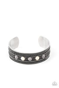 Paparazzi Quarry Quake - Silver Bracelet