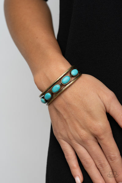 Paparazzi River Rock Canyons - Brass Bracelet