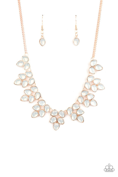 Paparazzi Hidden Eden - Rose Gold Necklace