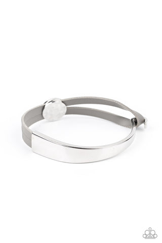 Paparazzi A Notch Above The Rest - Silver Bracelet