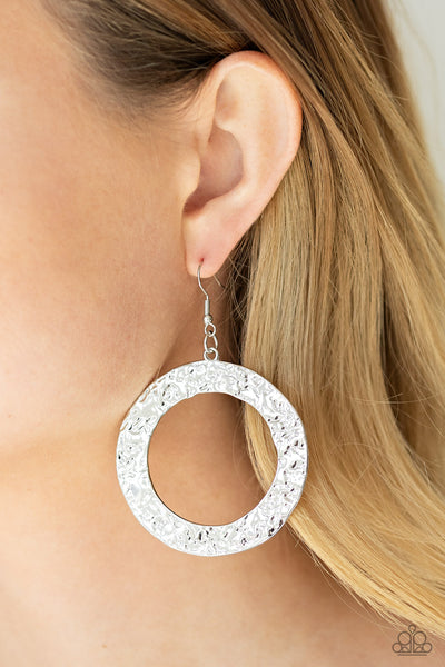 Paparazzi PRIMAL Meridian - Silver Earrings