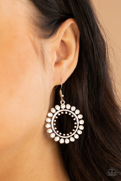 Paparazzi Radiating Radiance - Silver Earrings