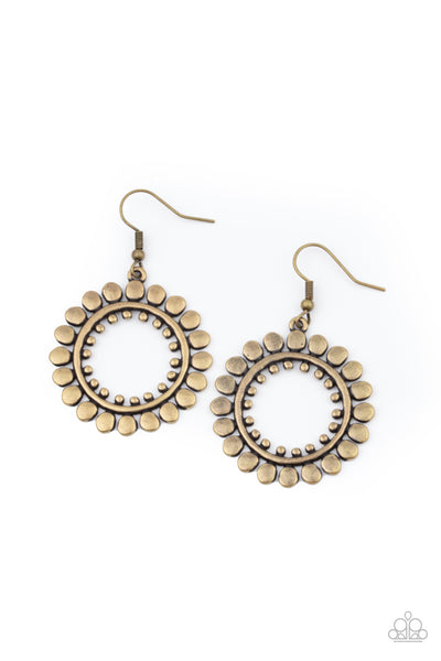 Paparazzi Radiating Radiance - Brass Earrings