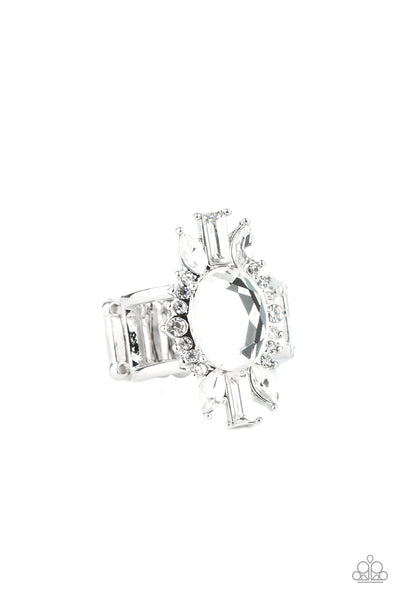 Paparazzi Icy Icon - White Ring