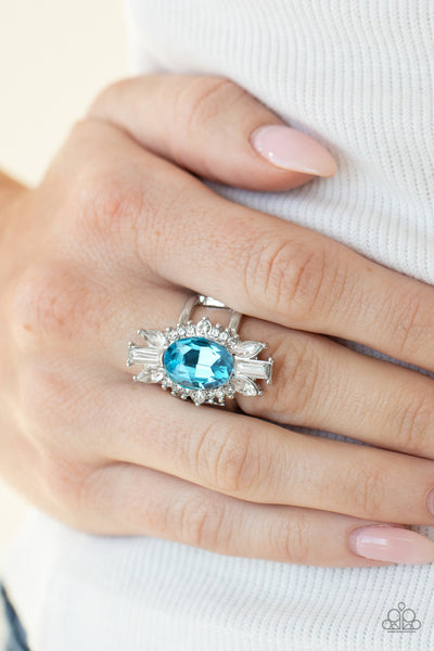 Paparazzi Icy Icon - Blue Ring