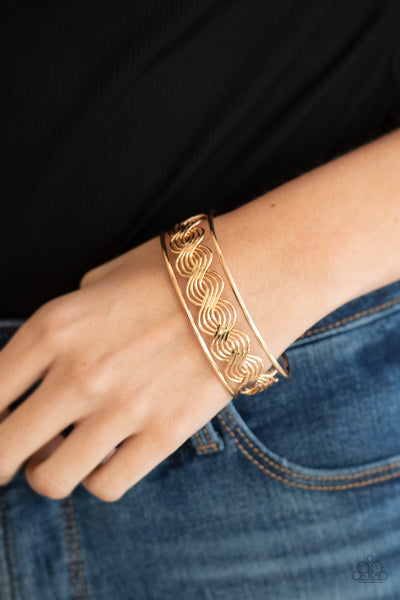 Paparazzi WEAVE An Impression - Gold Bracelet