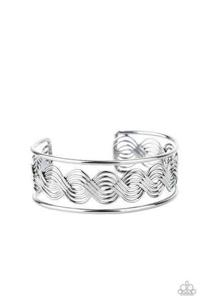 Paparazzi WEAVE An Impression - Black Cuff