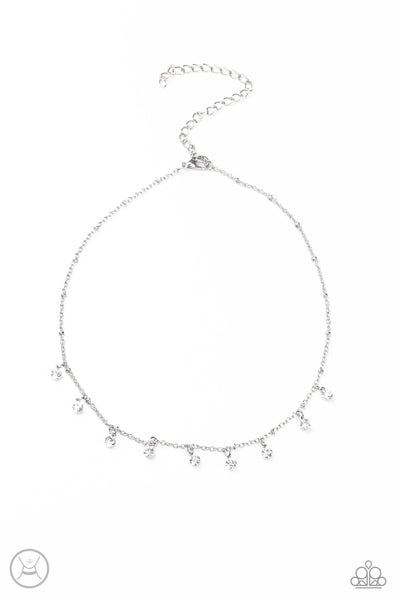 Paparazzi Dainty Diva - White Necklace