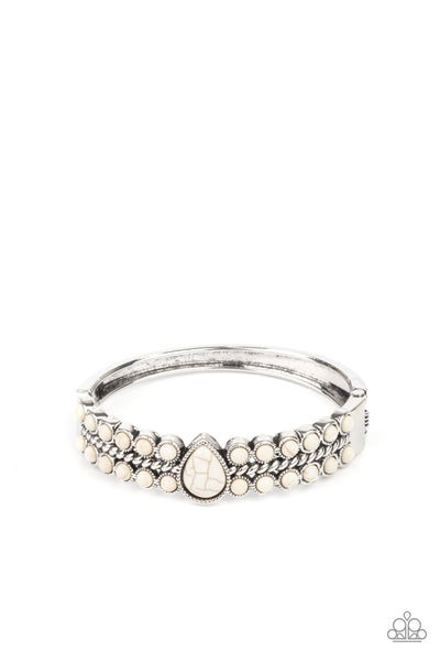 Paparazzi Nature Resort - White Bracelet