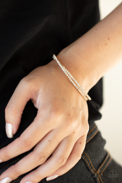 Paparazzi Iridescently Intertwined - Gold Bracelet