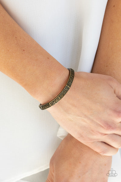 Paparazzi Precisely Petite - Brass Bracelet