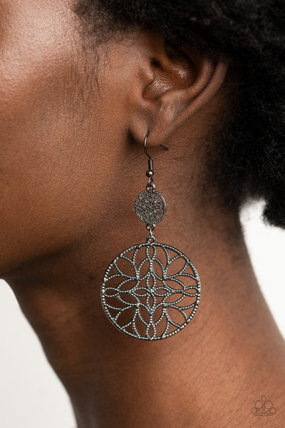 Paparazzi Mandala Eden - Black Earrings