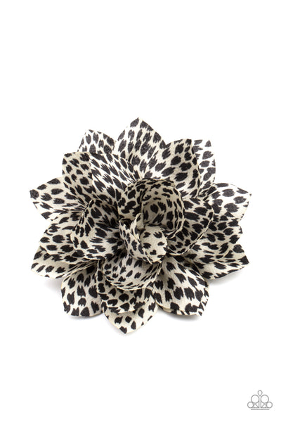 Paparazzi Deep In The Jungle - White Hair Clip