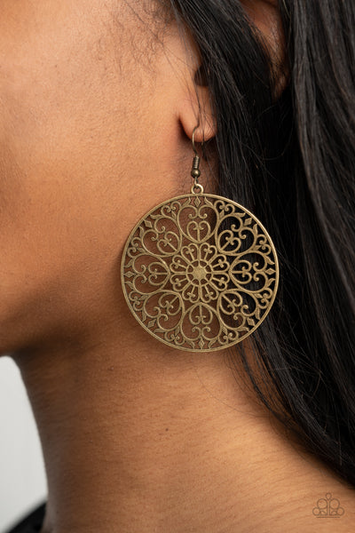 Paparazzi Make A MANDALA Out Of You - Brass Earrings