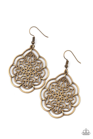 Paparazzi Tour de Taj Mahal - Brass Earrings
