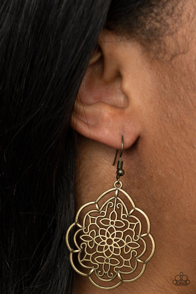 Paparazzi Tour de Taj Mahal - Brass Earrings