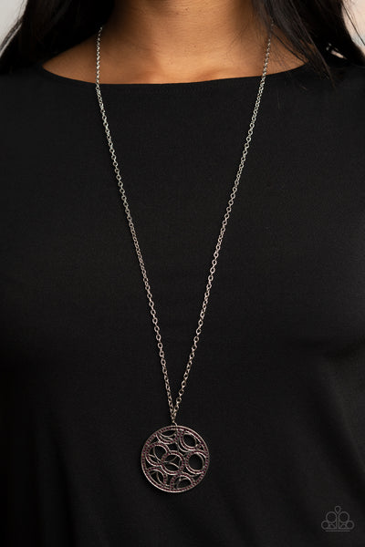 Paparazzi Thanks A MEDALLION - Purple Necklace