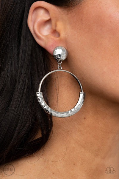 Paparazzi Rustic Horizons - Silver Earrings