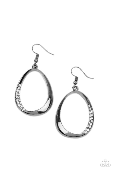 Paparazzi Fiercely Flauntable - Black Earrings