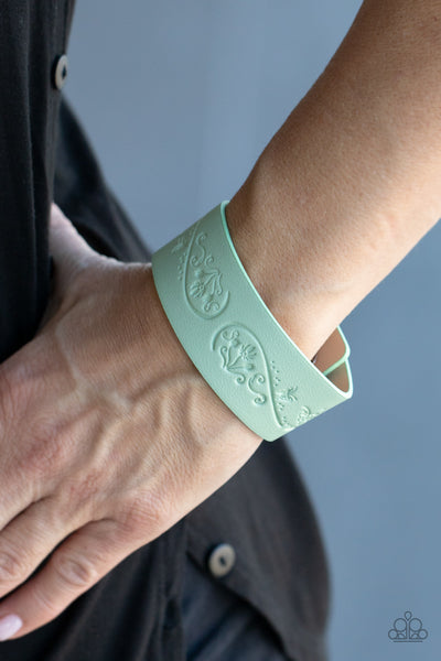 Paparazzi Butterfly Canopy - Green Bracelet