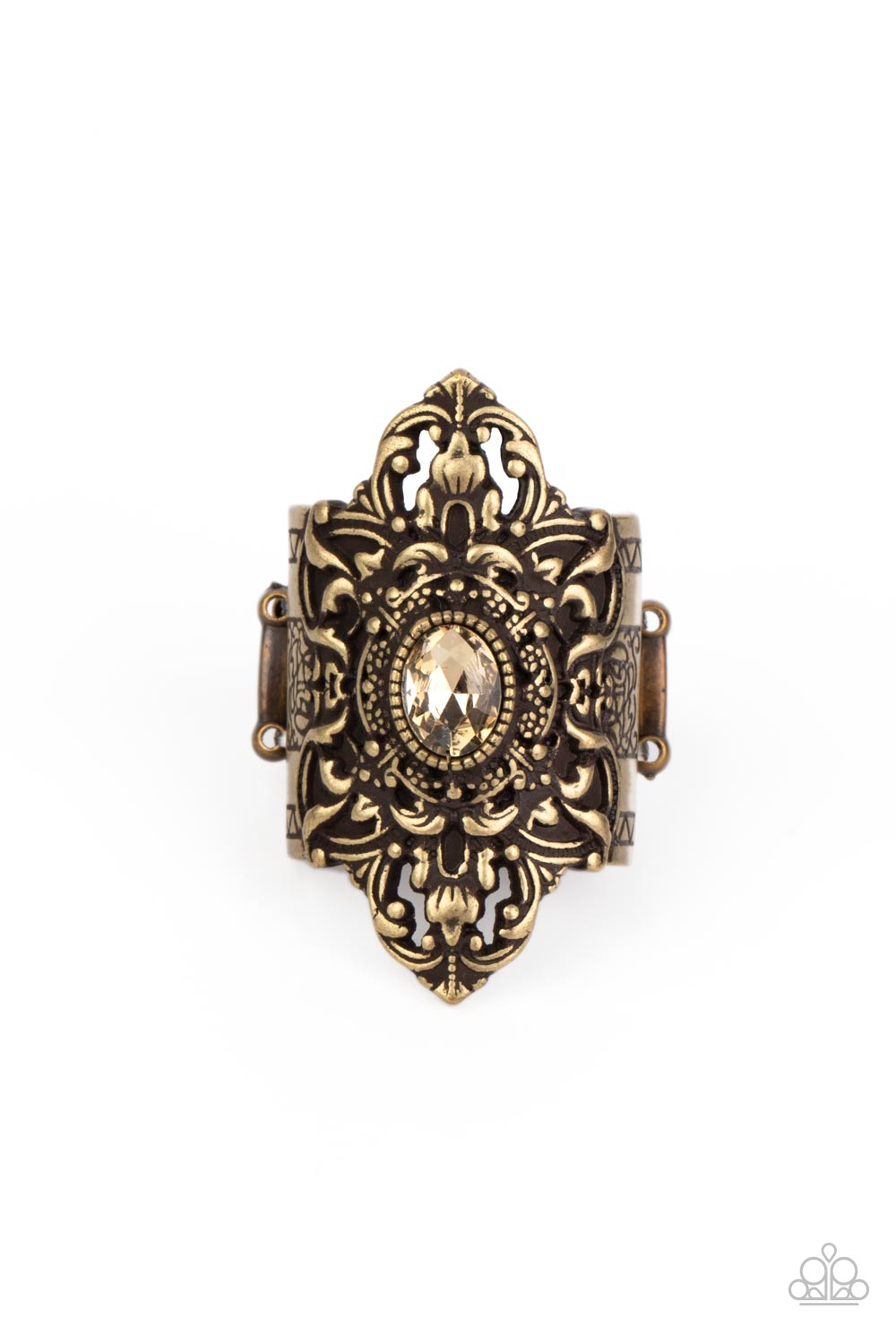 Paparazzi Perennial Posh - Brass Ring