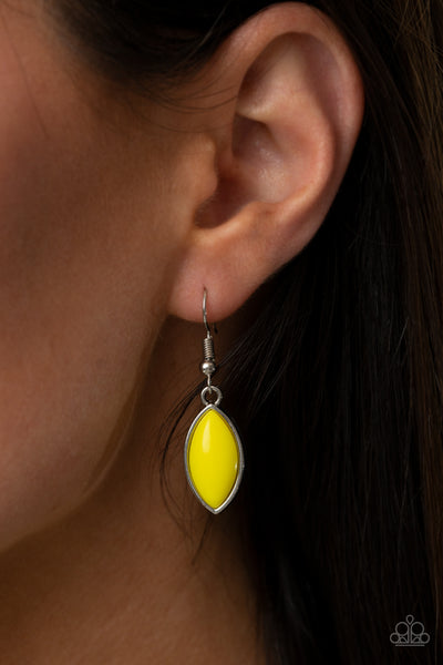 Paparazzi Viva La Vacation - Yellow Necklace