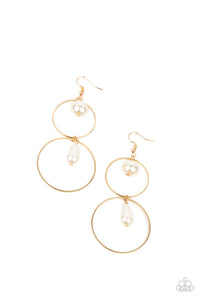 Paparazzi Cultured in Couture - Gold Earrings