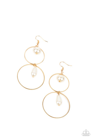 Paparazzi Cultured in Couture - Gold Earrings
